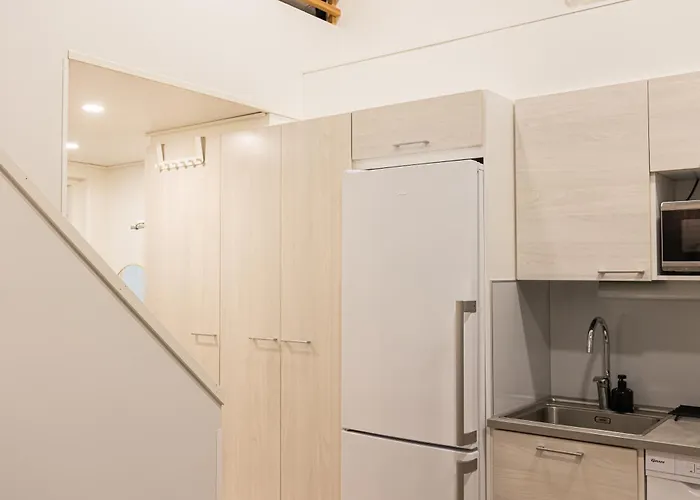 Aurora Sivutie Daire *